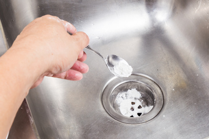 how to unclog a drain with baking soda